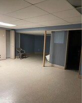 8719 George F Bunker Blvd in Sterling Heights, MI - Building Photo