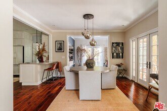 829 S Stanley Ave in Los Angeles, CA - Foto de edificio - Building Photo