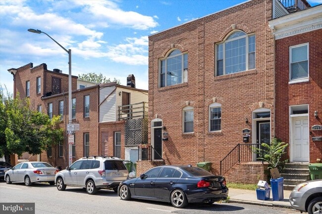 property at 104 N Patterson Park Ave