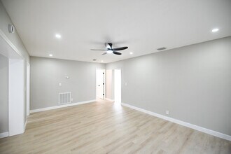 1504 NW 4th Ave in Fort Lauderdale, FL - Foto de edificio - Building Photo