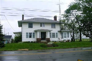 74 N Main St in West Alexandria, OH - Building Photo