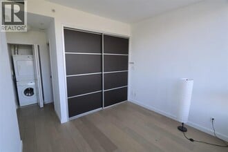 8080 Cambie Rd. in Richmond, BC - Building Photo - Building Photo