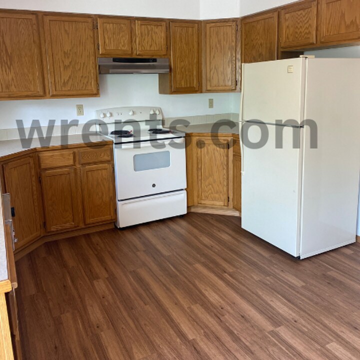 3522-3524 E Hartson Ave in Spokane, WA - Building Photo