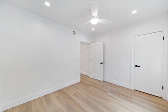 2616 Glendale Blvd, Unit 2618 in Los Angeles, CA - Foto de edificio - Building Photo