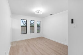 6213 N 17th St in McAllen, TX - Building Photo - Building Photo