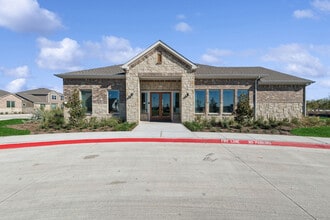 Ascend on Potranco in San Antonio, TX - Foto de edificio - Building Photo