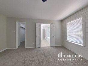 46 Shimmer Pond Pl in Conroe, TX - Building Photo - Building Photo
