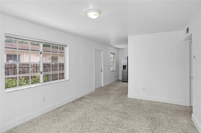 3531 SW 91 Ave in Miami, FL - Building Photo - Building Photo