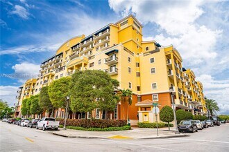 8395 SW 73rd Ave in Miami, FL - Building Photo - Building Photo