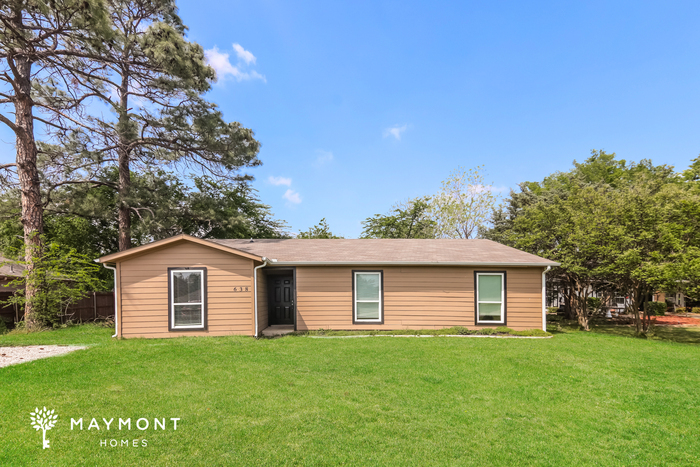 638 Matador Dr in Oak Point, TX - Building Photo