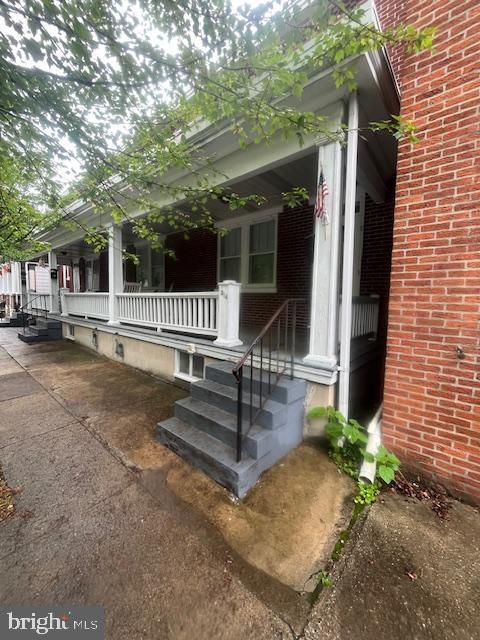 property at 314 E Main St