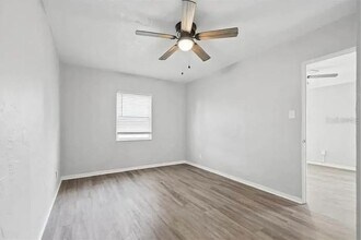 2904 Emerson Ave S in St. Petersburg, FL - Building Photo - Building Photo