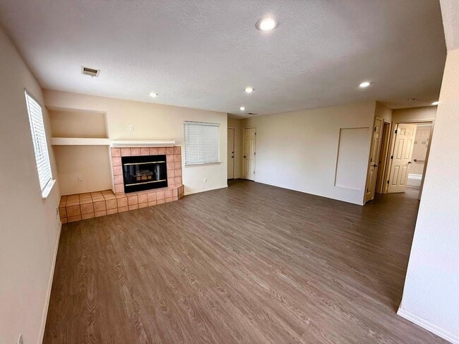 2900 Vista Del Rey NE in Albuquerque, NM - Building Photo - Building Photo