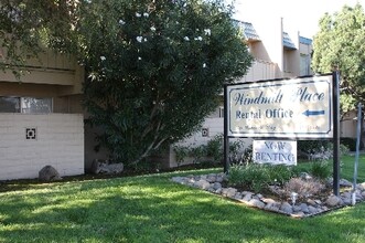 Windmill Place Apartments in Carmichael, CA - Building Photo - Building Photo