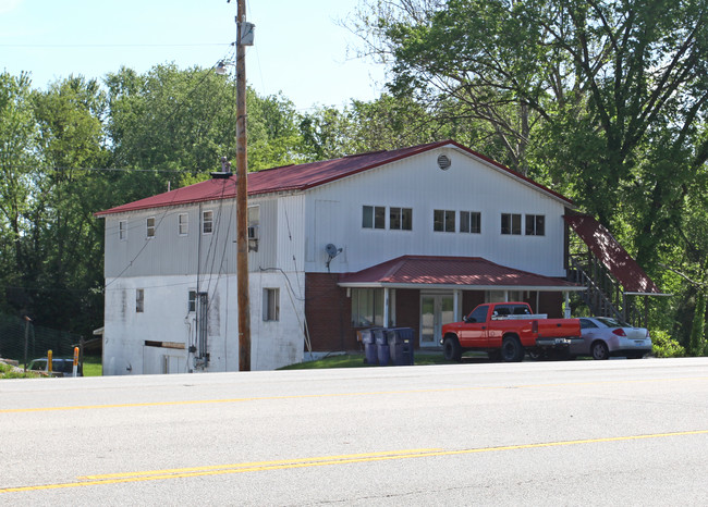 809 Seaton Ave in Greenup, KY - Building Photo - Building Photo