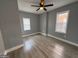 6634 Leeds St in Philadelphia, PA - Building Photo