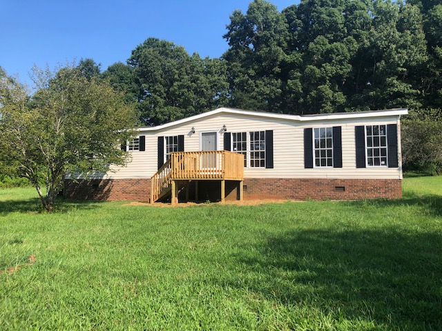 4105 E and K Dr in Conover, NC - Building Photo