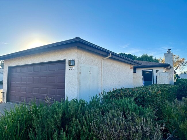 233 Marquis Pl in Santa Maria, CA - Building Photo - Building Photo