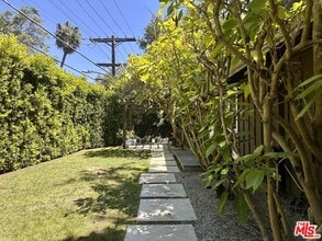 8350 Lookout Mountain Ave in Los Angeles, CA - Building Photo - Building Photo
