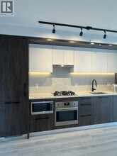 905 2751 KINGSWAY in Vancouver, BC - Building Photo - Building Photo