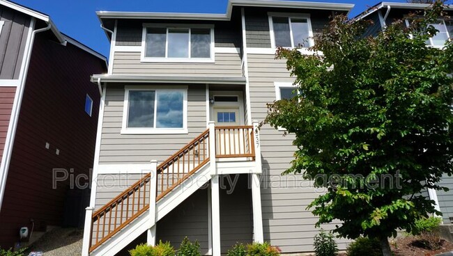 2537 Filbert Ave in Bremerton, WA - Foto de edificio - Building Photo
