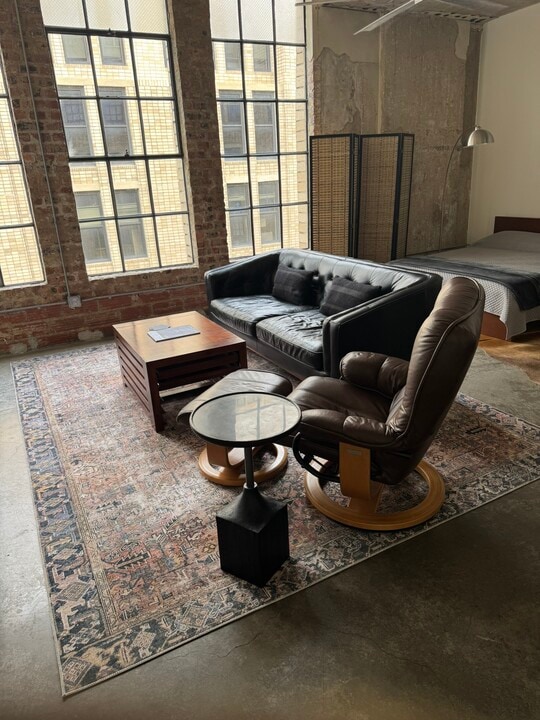 1122 Jackson St in Dallas, TX - Building Photo