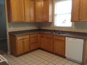 32735 Innetowne Rd in Lakemoor, IL - Building Photo - Building Photo