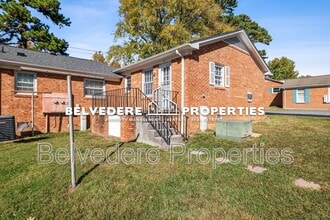 2503 Vanstory St in Greensboro, NC - Building Photo - Building Photo