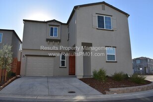 6762 Mangosteen Ln in Sacramento, CA - Building Photo