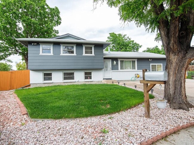 property at 11869 E Ada Pl