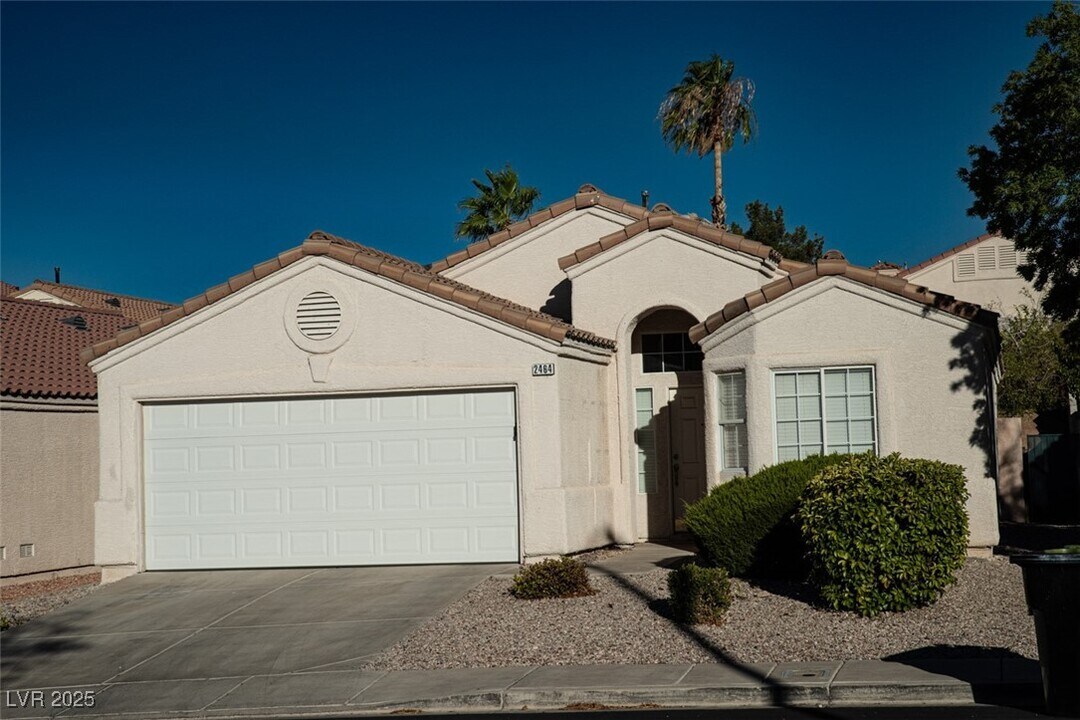 2464 Citrus Garden Cir in Henderson, NV - Building Photo