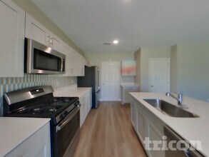 5475 Summer Sunset Dr in Apollo Beach, FL - Building Photo - Building Photo