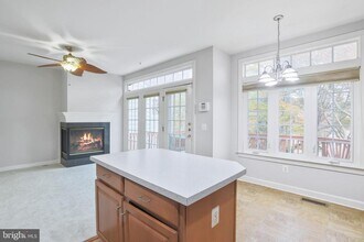 7106 Point Replete Cir in Fort Belvoir, VA - Building Photo - Building Photo