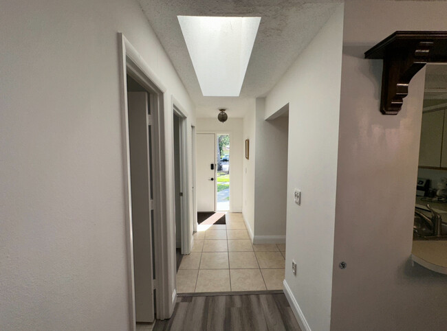 5310 Royal Palm Ave in Sarasota, FL - Building Photo - Building Photo