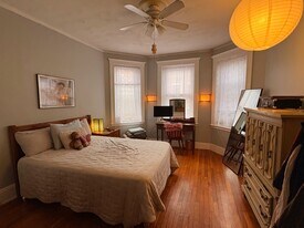 131 Park Dr in Boston, MA - Building Photo