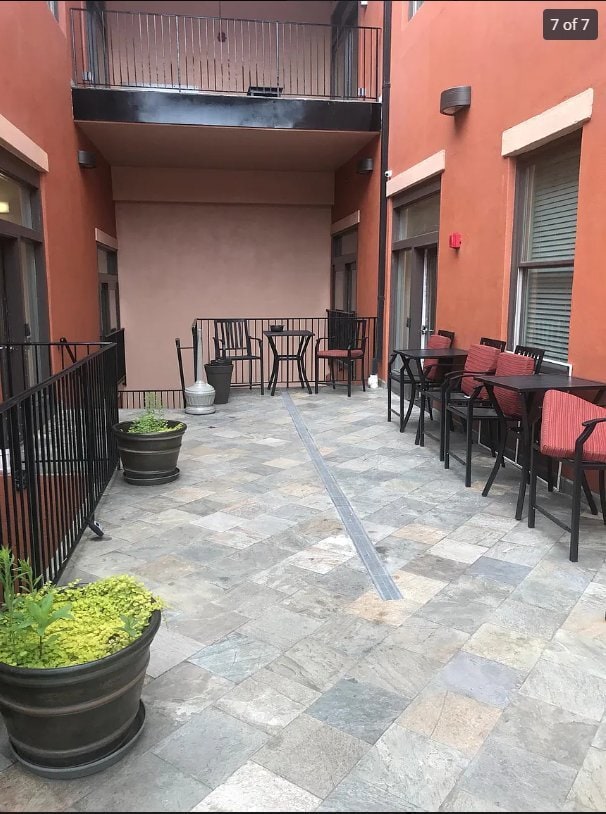 613 N Lombardy St, Unit 203