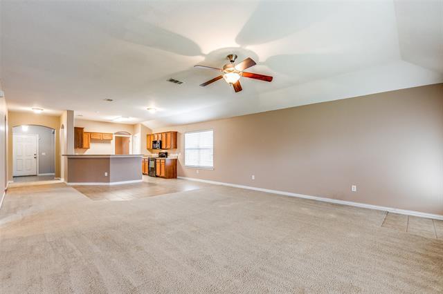 316 Crosscreek Dr in Princeton, TX - Building Photo - Building Photo