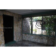 1301 Milan Ave in Coral Gables, FL - Building Photo - Building Photo