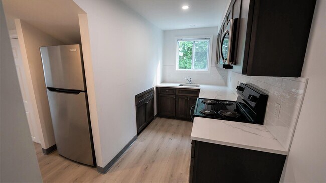 303 Boston Ave, Unit 3