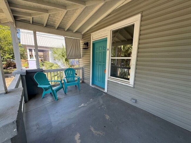 1006 W Chase St in Pensacola, FL - Building Photo - Building Photo