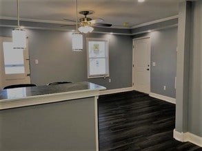 104 Ashworth Pl, Unit 1 in Syracuse, NY - Foto de edificio - Building Photo