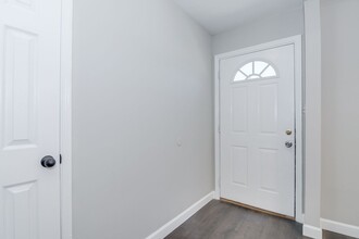 1338 Flowing Wells Rd in Augusta, GA - Building Photo - Building Photo