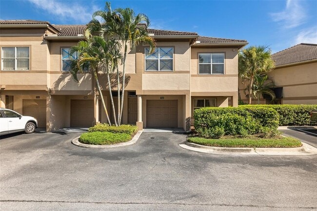 property at 910 Normandy Trace Rd