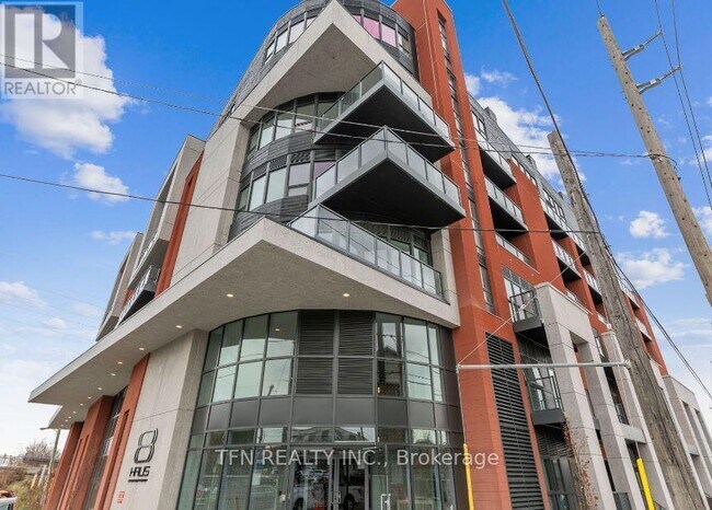 property at 2433 Dufferin St