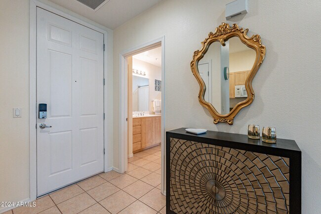11640 N Tatum Blvd in Phoenix, AZ - Building Photo - Building Photo