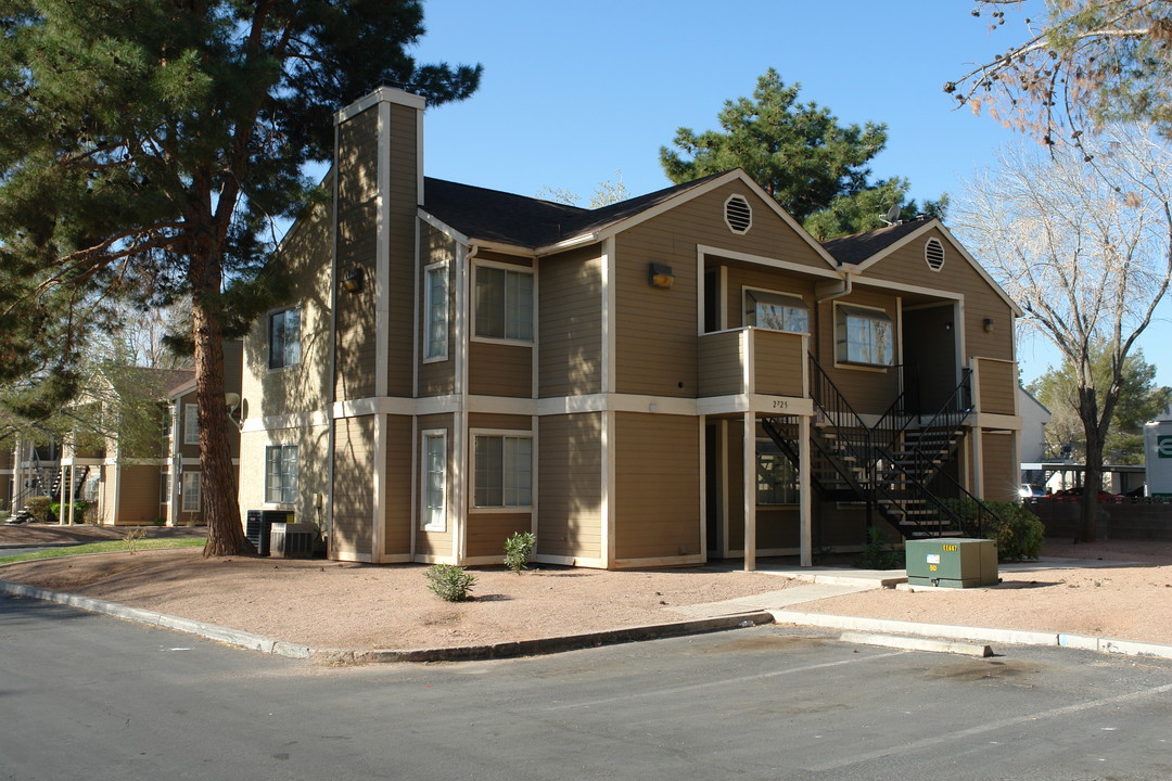 Village At Karen in Las Vegas, NV - Building Photo