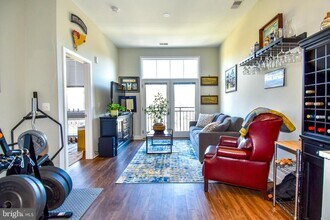 989 S Buchanan St in Arlington, VA - Building Photo - Building Photo