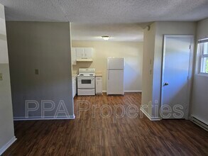 2231 Summit St in Durham, NC - Building Photo - Building Photo