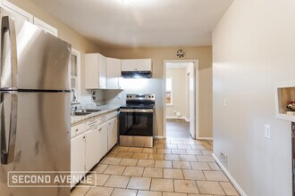 9725 Red Ln Dr in Birmingham, AL - Building Photo - Building Photo