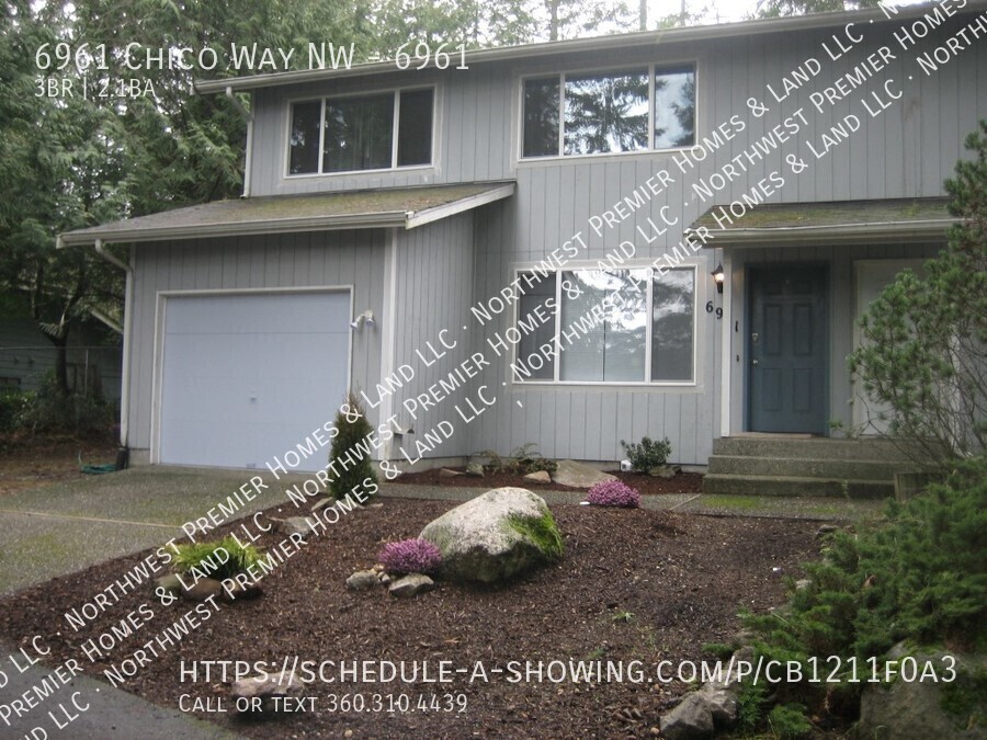 6961 Chico Way NW in Bremerton, WA - Building Photo